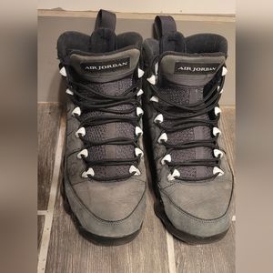 Jordan 9 Anthracite shoes